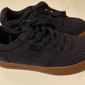 An Original Penguin Eli Navy Canvas Shoe Size 11.5